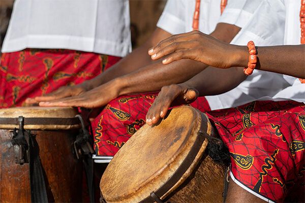 Percusión – jóvenes y adultos – 17 años en adelante