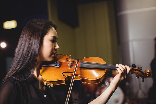 Violín – Jóvenes y adultos – 17 años en adelante